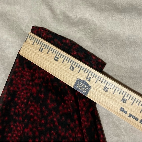 beachlunchlounge‎ Red and Black Midi Dress | Tiny Hearts Print - Picture 5 of 12